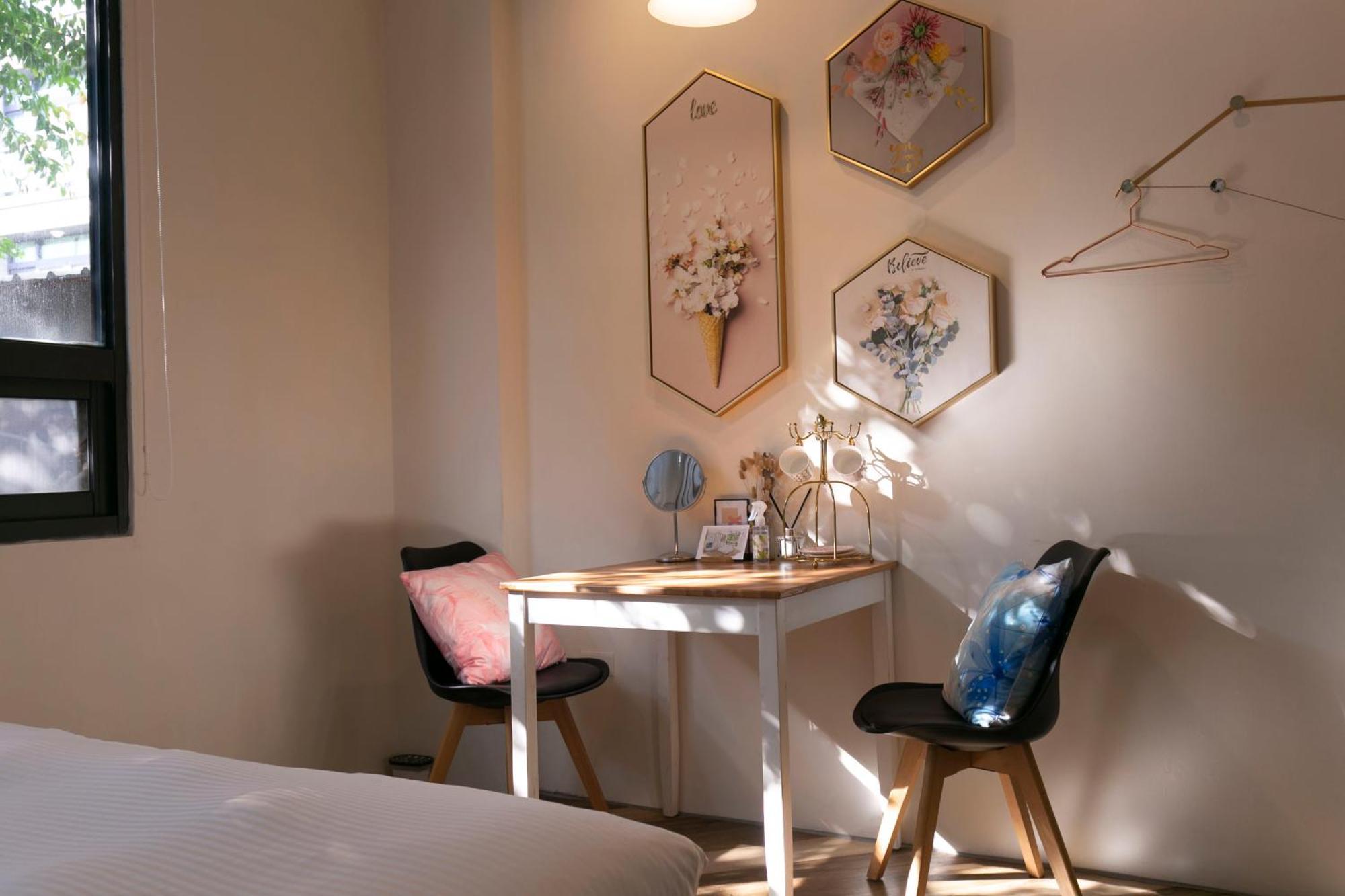 Yes Yes I Am Willing Apartment Тайнан Екстериор снимка