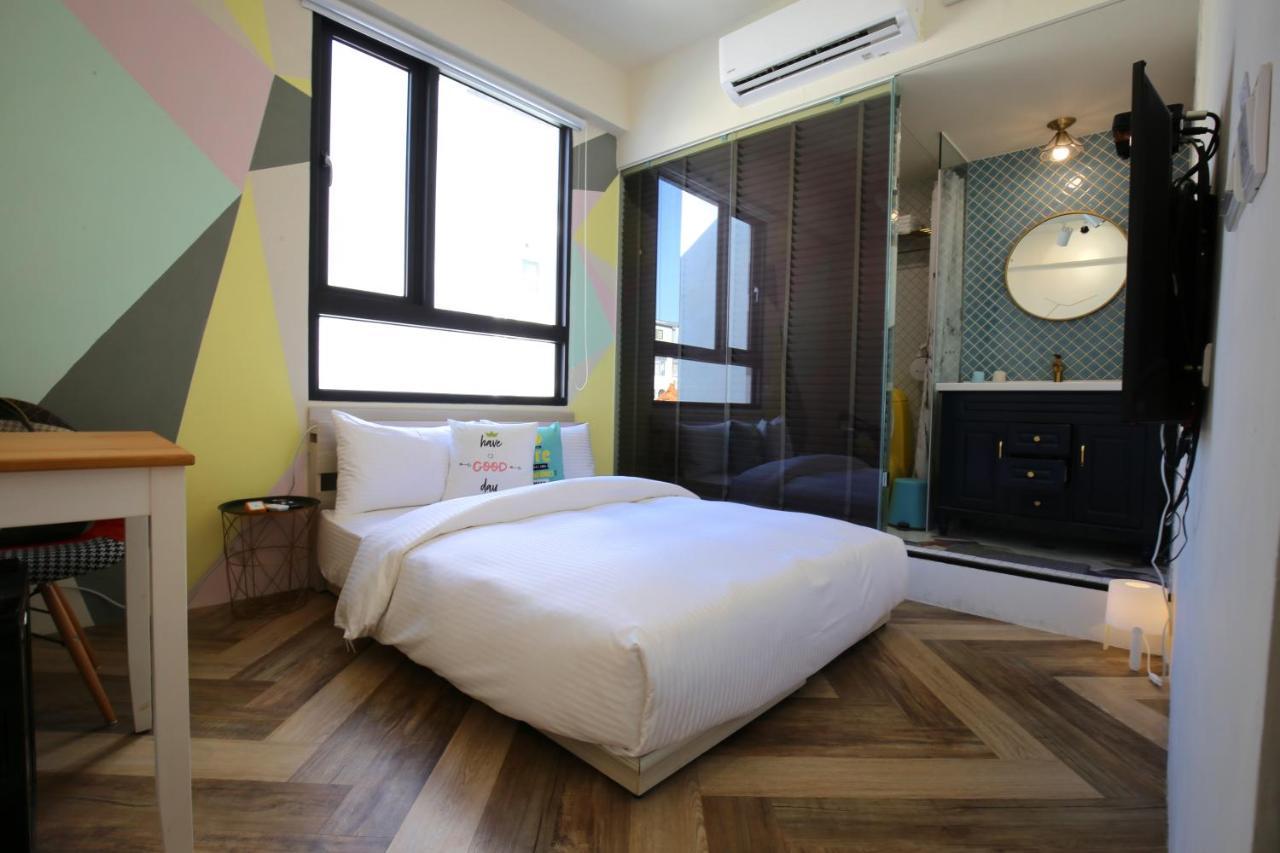 Yes Yes I Am Willing Apartment Тайнан Екстериор снимка